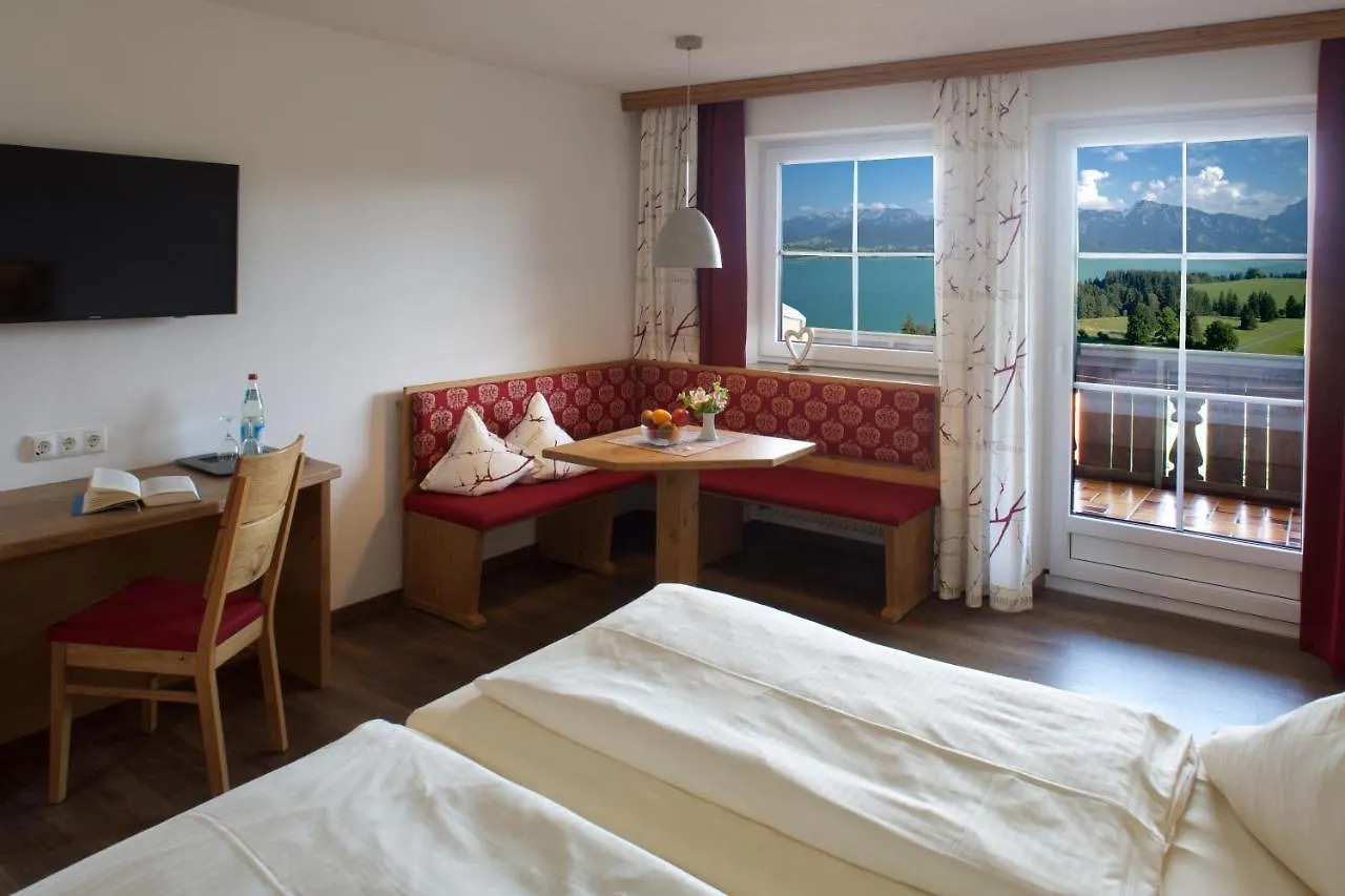 Landhotel Schwarzenbach - Wellness & Spa Rieden 3*,