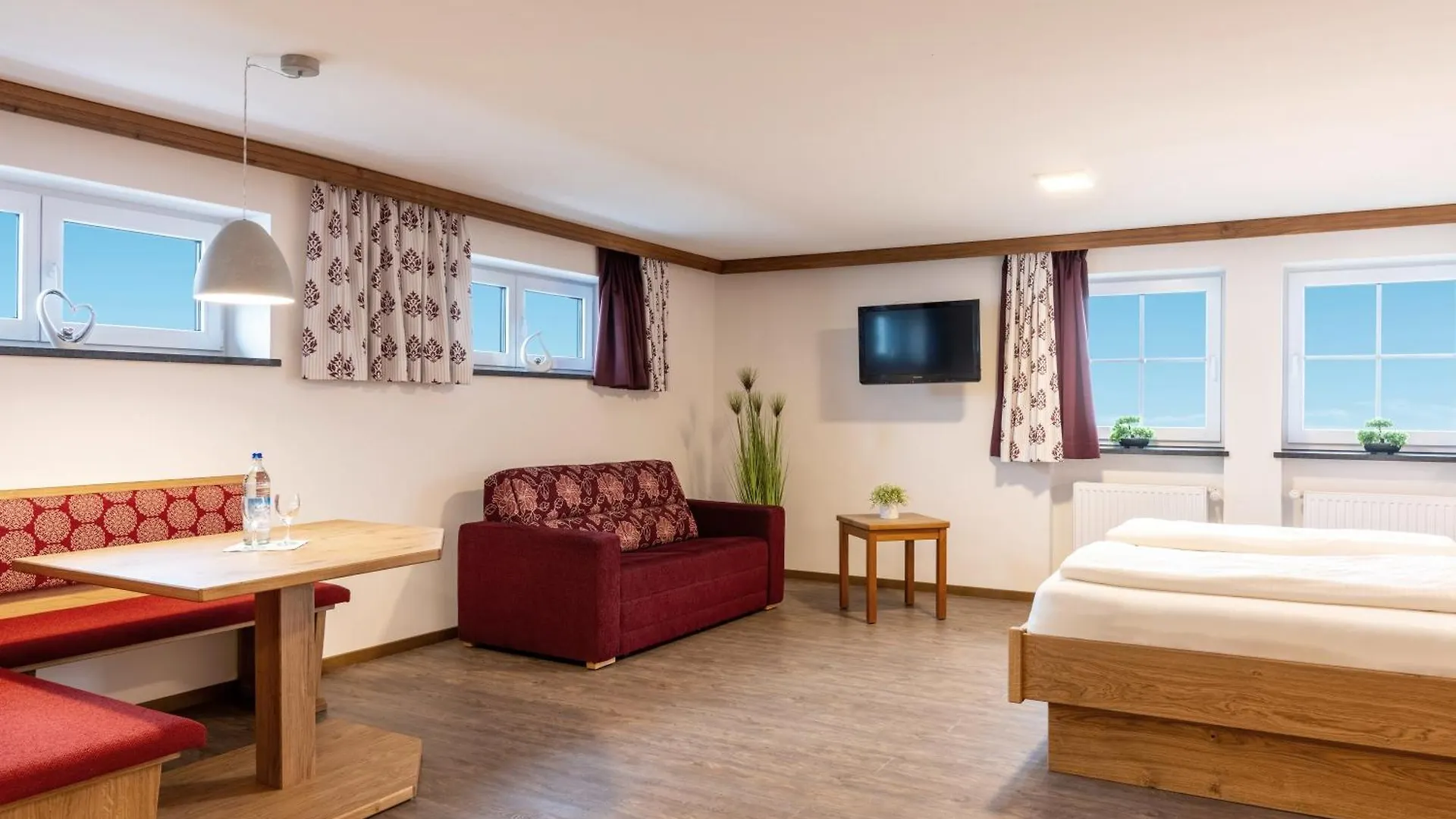 Landhotel Schwarzenbach - Wellness & Spa Rieden Germania